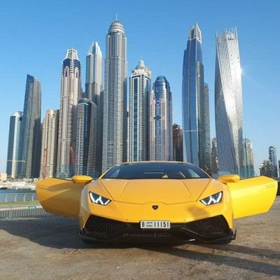 A Detailed Overview on Renting Out a High-end Vehicle in Dubai